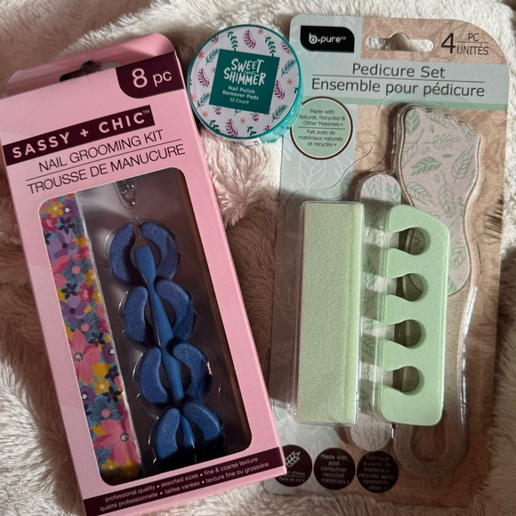 13 piece mani / pedi tool set - Picture 1 of 6